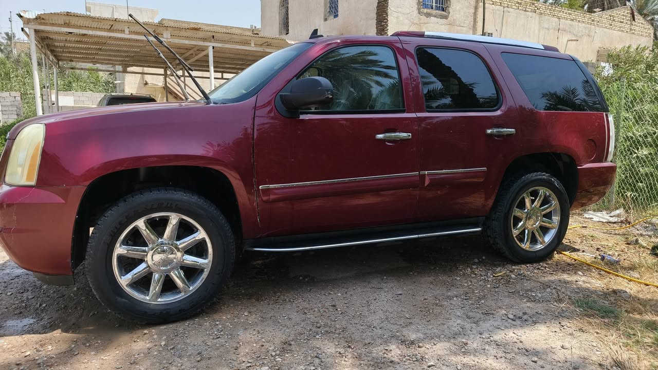 جمسي دنلي للبيع موديل ١٢السيارة مكفولة كفالة عامة متومة رقم شمالي نكليزي جاهزة كير محرك تبريد مكفول السيارة فول واحد على واحد موجودة بالعمارة سعر ٧٤ وبيها مجال ***********
