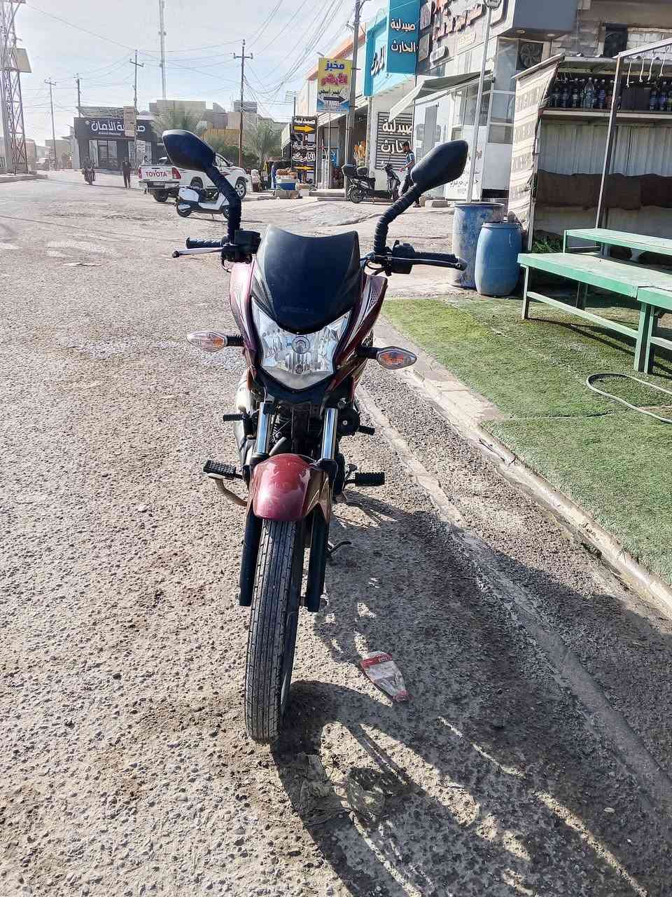 موطور هوندى موديل 2016 مسجل سنويه تحويل ثاني يوم موطور المكان 5كيلو  كدامكم التواصل معه هذه الرقم ***********
