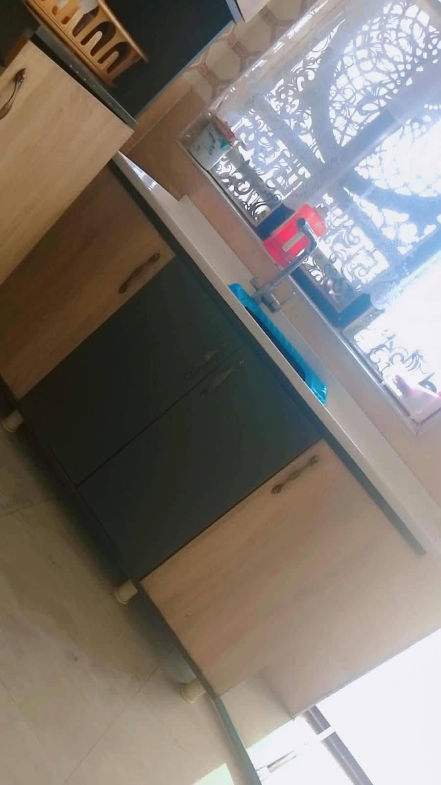 غراض للبيع كلمن وسعره اخذ سكرين وادخل خاص
