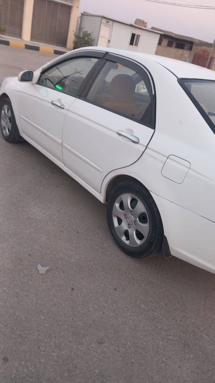 سبكتره وارد امريكي
مكينه 2000 موديل  2007 رقم بابل
بأسمي تحويل ثاني يوم
لسياره بيه بس قطعتين صبغ قبق جنطه صبغ جاملغ لاأمامي بيع مستعجل
لسعر 75 وبيه مجال   *********** خاص ماجاوب
