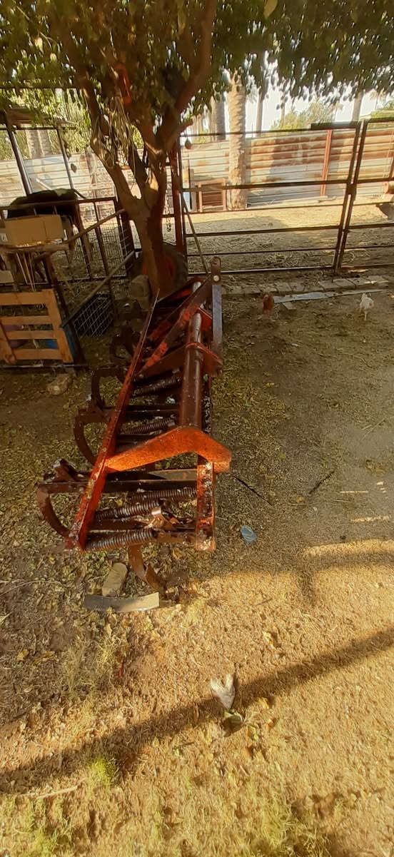 السلام عليكم خرماشه11 سجه عرض 270 ابلايه جاهزه عنوان بغداد هاتف ***********
