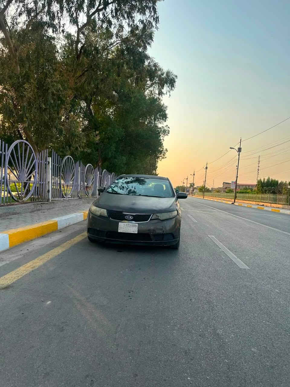 فورتي هاش باك موديل١٢
السياره رقم بغداد مشروع وطني 
محرك 2000 دوش
ويل كب وتايرات وصدر امامي خلفي ومنضومه تبريد ومنضومه بانزين كله جديد 
يحتاجلها ترتيبات بسيطه
السعر 62 مجال جدا بسيط وماكو هيج سعر لان للامانه مستعجل
مكاني بغداد 
***********
