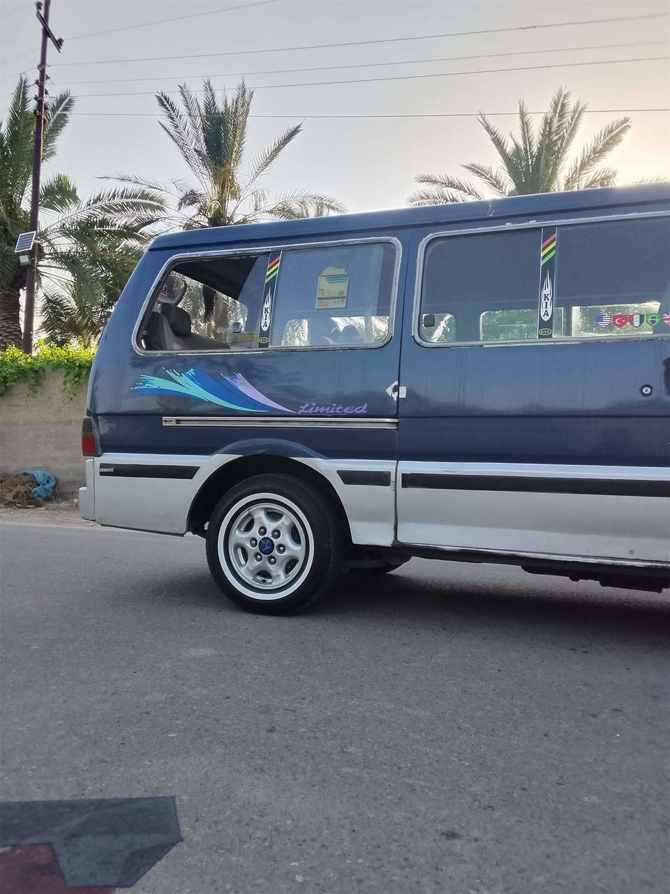 كيا بستا للبيع موديل ٩٤سنوية ٢٨ ما مطلوبة ولا ربع للاستفسار على الرقم ***********
