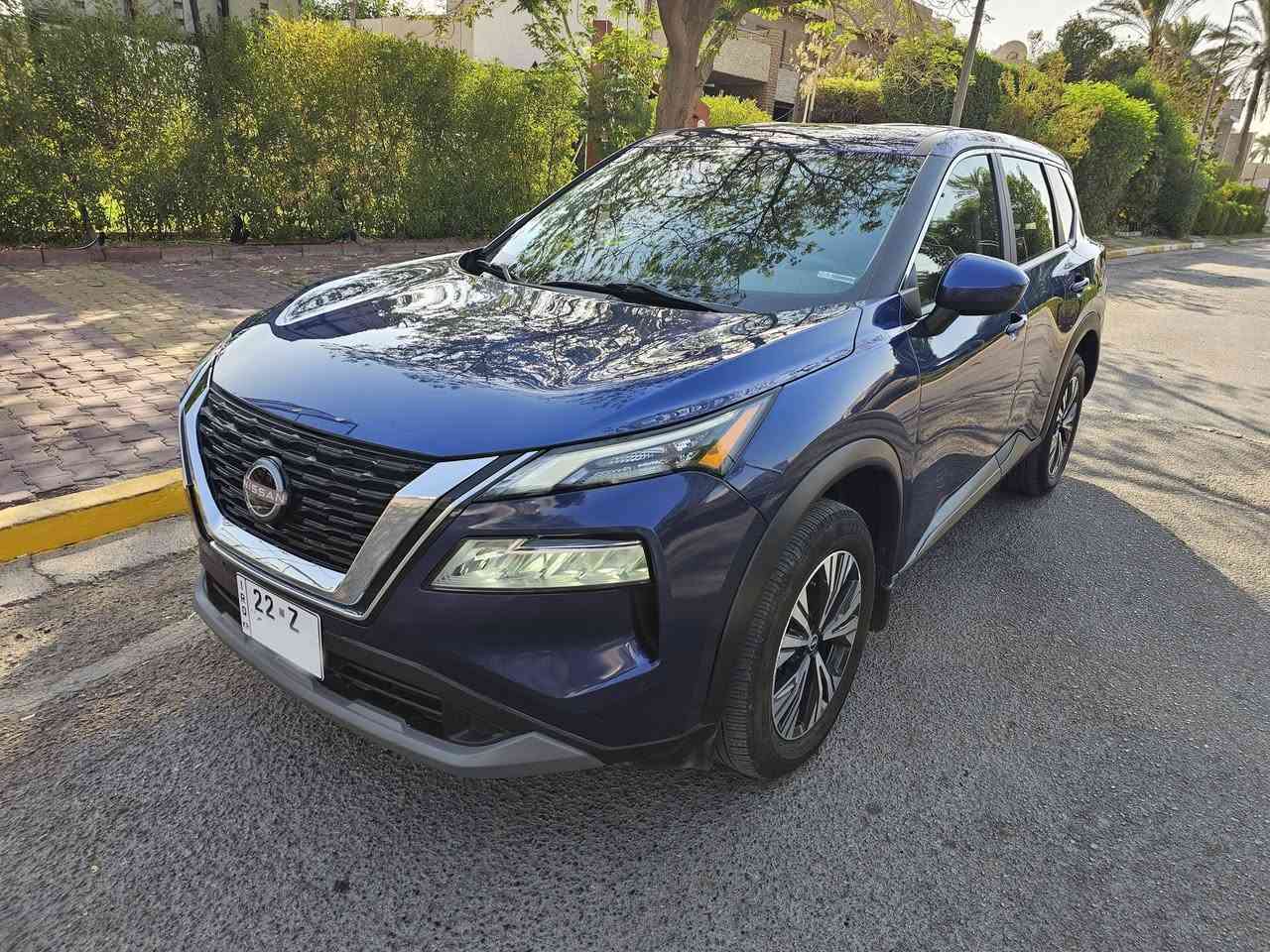 نيسان روج 2023 SV
بدون صبغ. فقط بارد بالجاملغ الخلفي 
سعر  147  $ ورقه و بها مجال قليل 

مواصفات 

بصمه 

بابين بصمه 

شاشه كبير 

لايد LED زينون 

تحكم ستيرن 

تحديد سرعه  

كامره 

حساس 

رادار 

كشن كهرباء

السيارة رقم اربيل باسمي تحب تحويل او وكاله

رقم موبايل ☎️ *********** 

مكان السيارة بغداد اليرموك
