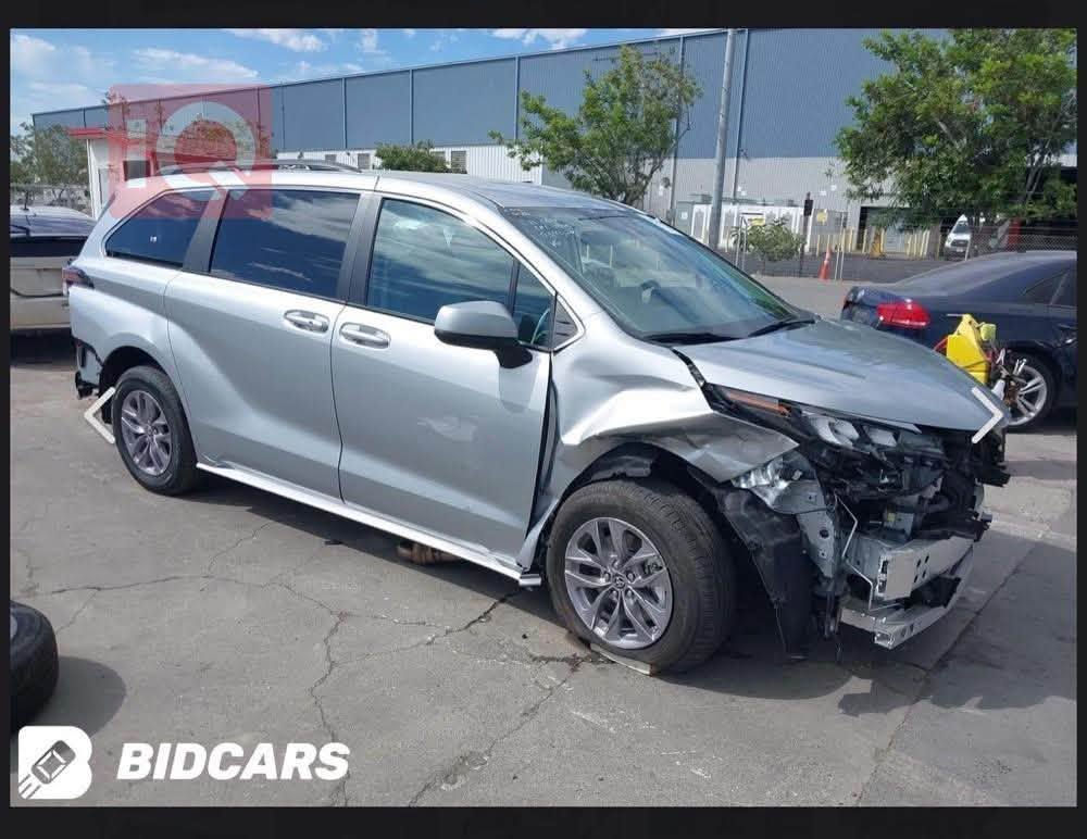 سينا هايبرد 2024 LE للبيع فقط
صور الحادث واضحه 
السعر 290
***********

نص مكتوب في الصور:
- IQ
- IQ BIDCARS