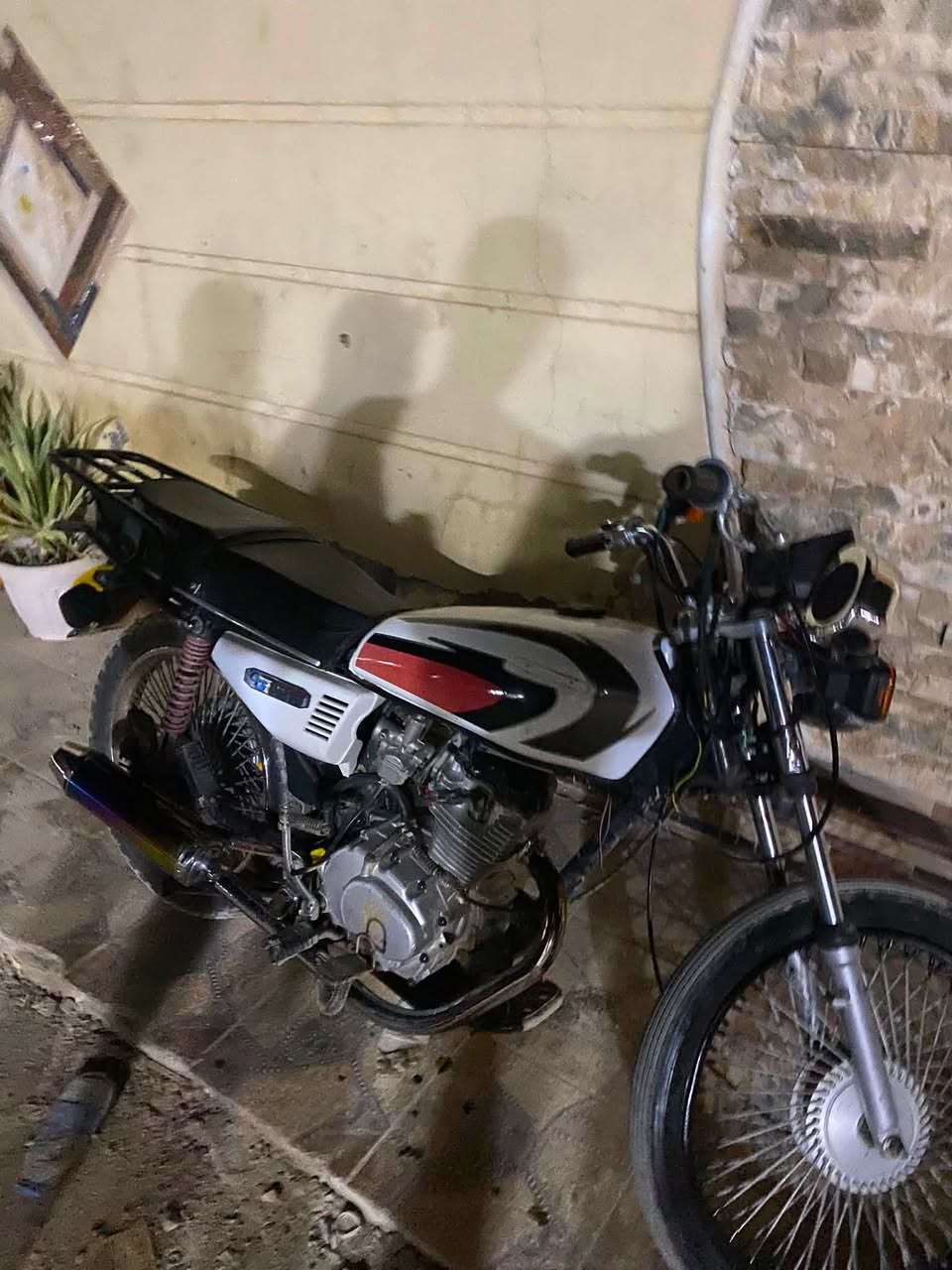 سلام عليكم تايكر كهربائيات كله شغال مديل ٢٠ صلنصه ربع دراجه خير من الله السعر ٣٧٥وبيهه مجال مكاني ديالئ ***********
