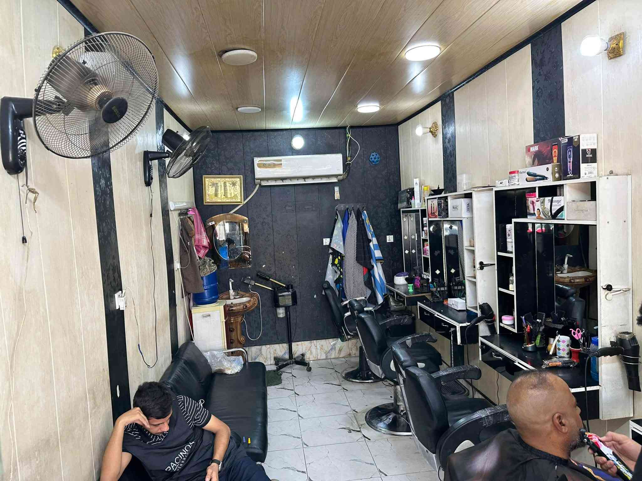 محل للبيع المكان شارع كصيبة محل حلاقة الاستفسار الاتصال على الرقم ***********
