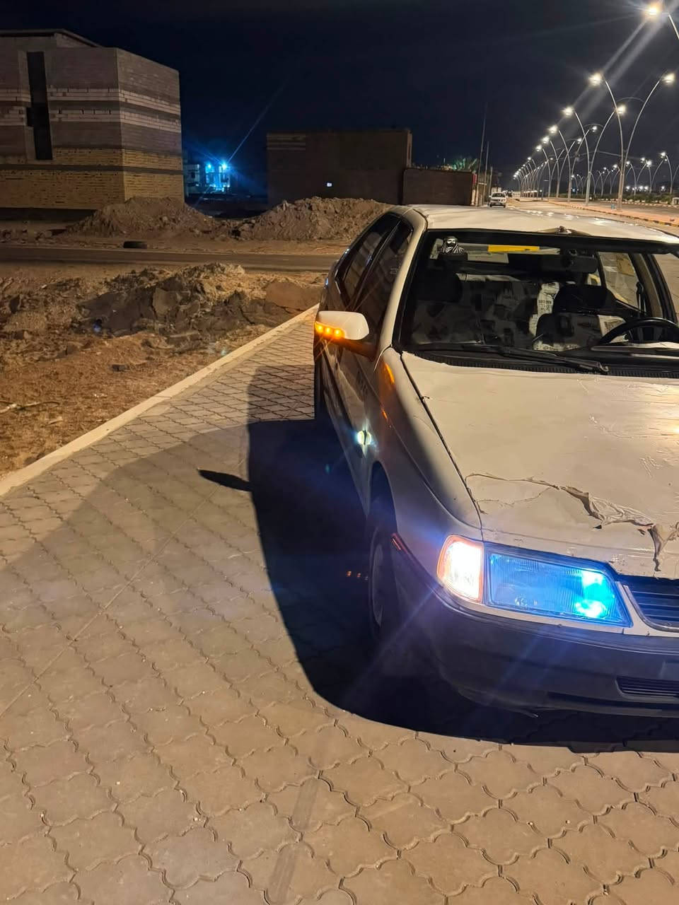سلام عليكم بيجو روه مديل ٢٠١٠ شرط المداور  محوره كير ومكينه سفن كي يعني مثل الونجي كير ومكينه كفاله سياره كله شغاله من طول لطول كهربائي كله شغاله تخم تاير جديدي صدره زين حلو بديه حلو بيه  خياس بل داير سياره كلش حلوه وأي نقص ما بيه سعر ٢٢ ورقه وبيه مجال للشراي عنوان بصره رقم *********** متواجد بس خاص
