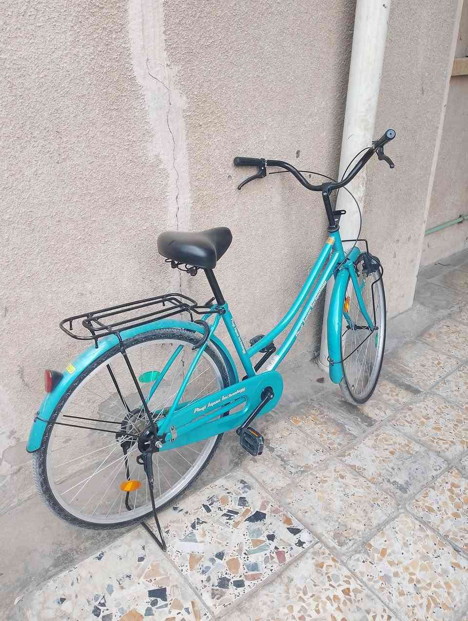 دراجة • للبيع