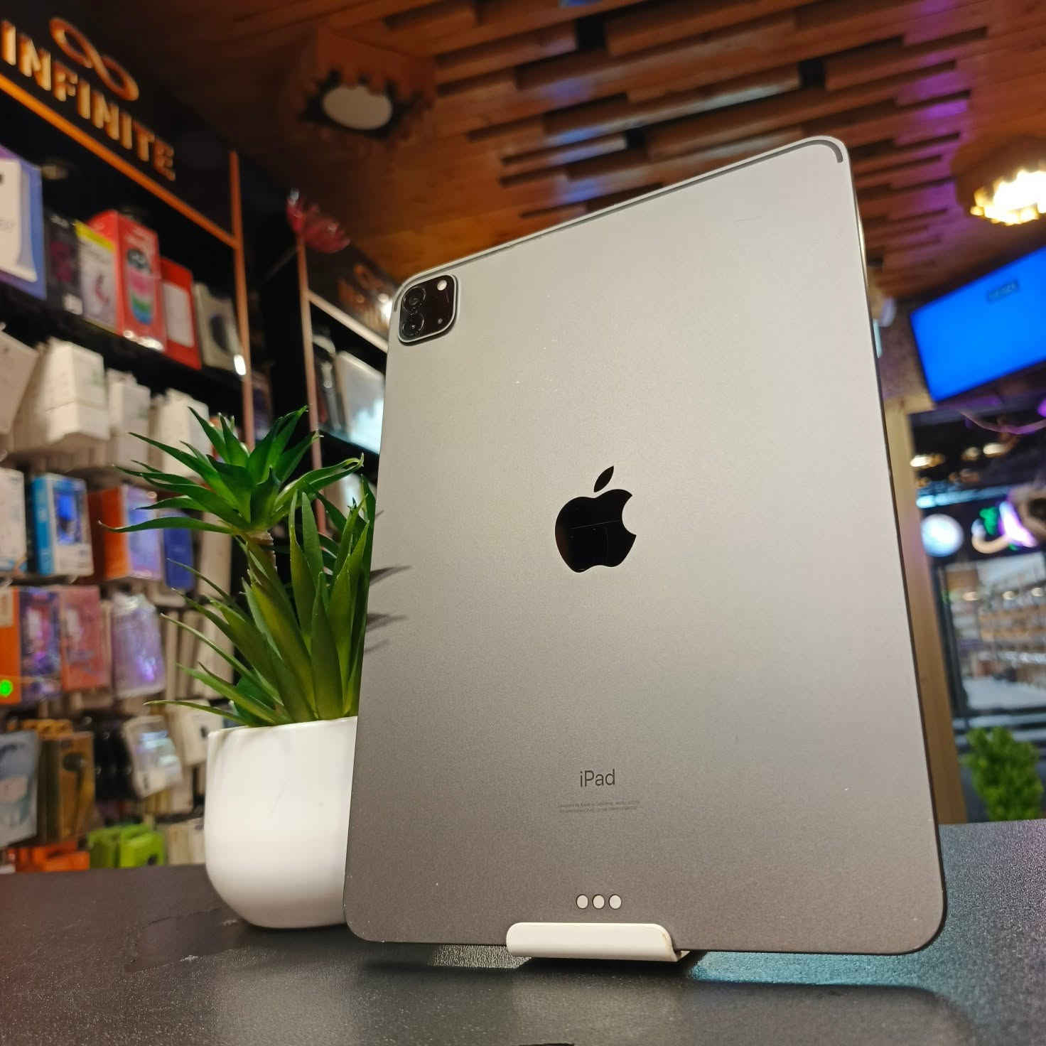 #متاح هاتف مستخدم 👇

# ipad 11 pro (( الجيل الثاني ))

الذاكرة  128 GB
الهاتف نظافة فوووول 
وتر برووووف ضد المي غير داخل صيانة ❤
#السعر 550 الف فقط 

#العنوان _الانبار _قضاء هيت _ شارع حامي حميد _مجاور مجمع الملكة أو مقابل مكتبة الأقلام _ مركز الباشا 💥
#لتواصل معنا : 
واتساب / ***********
الانستا / albasha-mople

