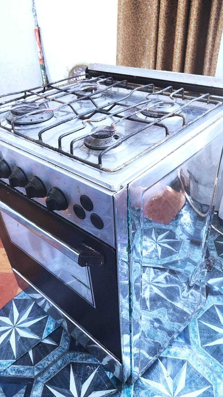 طباخ للبيع  بغداد جكوك  30 الف الرقم واتساب ***********
