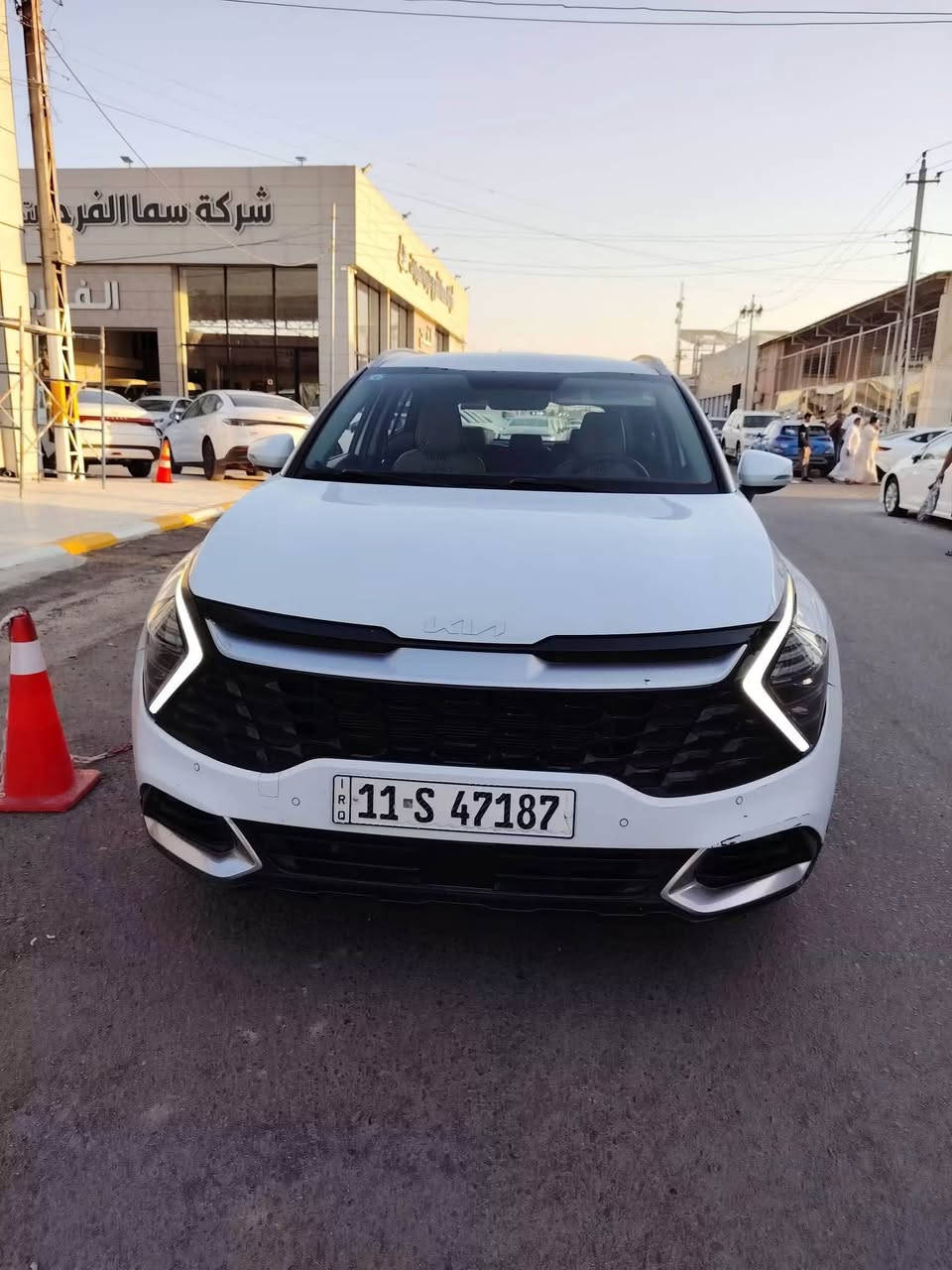 سلام عليكم سبورتج 2023 خليجي
مواصفات 

رقم بغداد

_بصمة

نظام ترحيب

_بصمه ابواب 

_اشاير مري

_مري شفط 

_لد امامي خلفي 

_حساسات 360 فول 

_نقاط عمياء 

_رادار امامي خلفي جانبي 

_كشافات اماميه 

_سايد بريك كهرباء

_تحكم وضعيات قيادة 

_نظام قفل اكسل نزول منحدرات 

_اوتو هولد 

_كامره خلفيه 

_عدادات ديجتل مع شاشه اعطال 

السونار موجود  كدامكم

السياره اي نقص مابيها

العنوان : بغداد الدورة  

السعر 190 وبيهة مجال قليل 

‭ ‭***********‬
