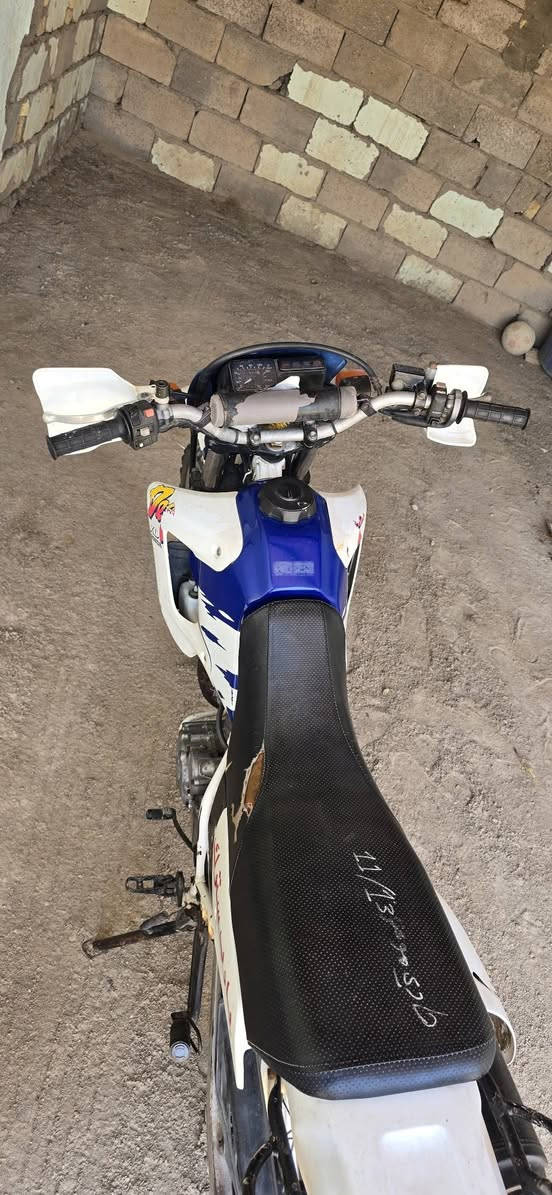 السلام عليكم للبيع  دراجه هوندا محرك250 تبريد راديتر دراجه حلوه ونضيفه واحله من صور ما مفتوح اي شي بيه العنوان ميسان علي الغربي الشراي اتصال ***********

