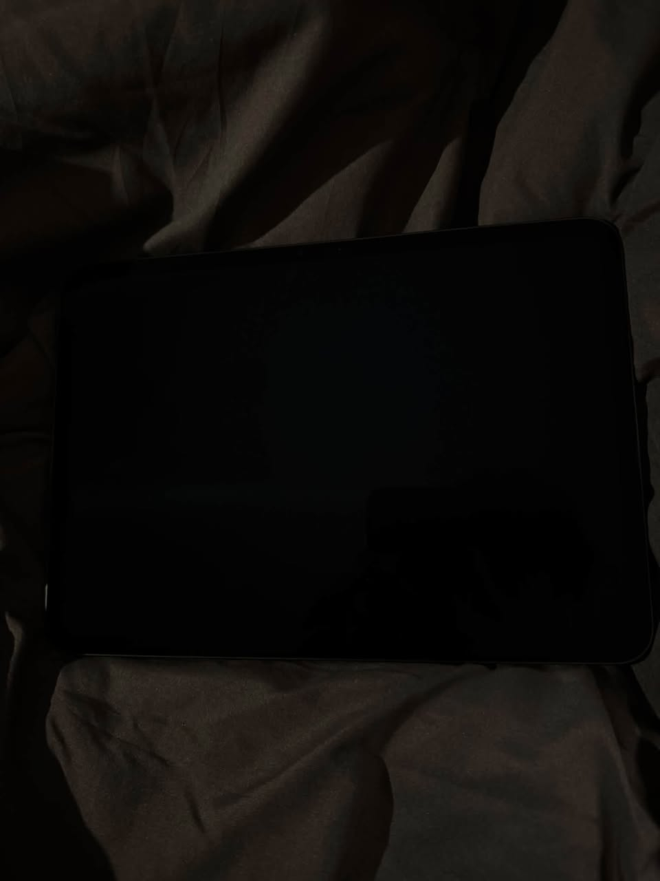 ايباد M4
مكفول من خدوش الشاشه

بطاريه 83🔋

ذاكره 256

حجم 11 inch

سعره 950 قفل 

مكاني كوت 

واتساب ***********

نص مكتوب في الصور:
- VPN 64% Battery Health Normal as expected. About Battery & Warranty... 83% acity relative to when it was new. Lower capacity may result in fewer hours of usage between charges. 592 as used your battery's capacity. Learn more... 30%. Learn more... April 2024 May 2024