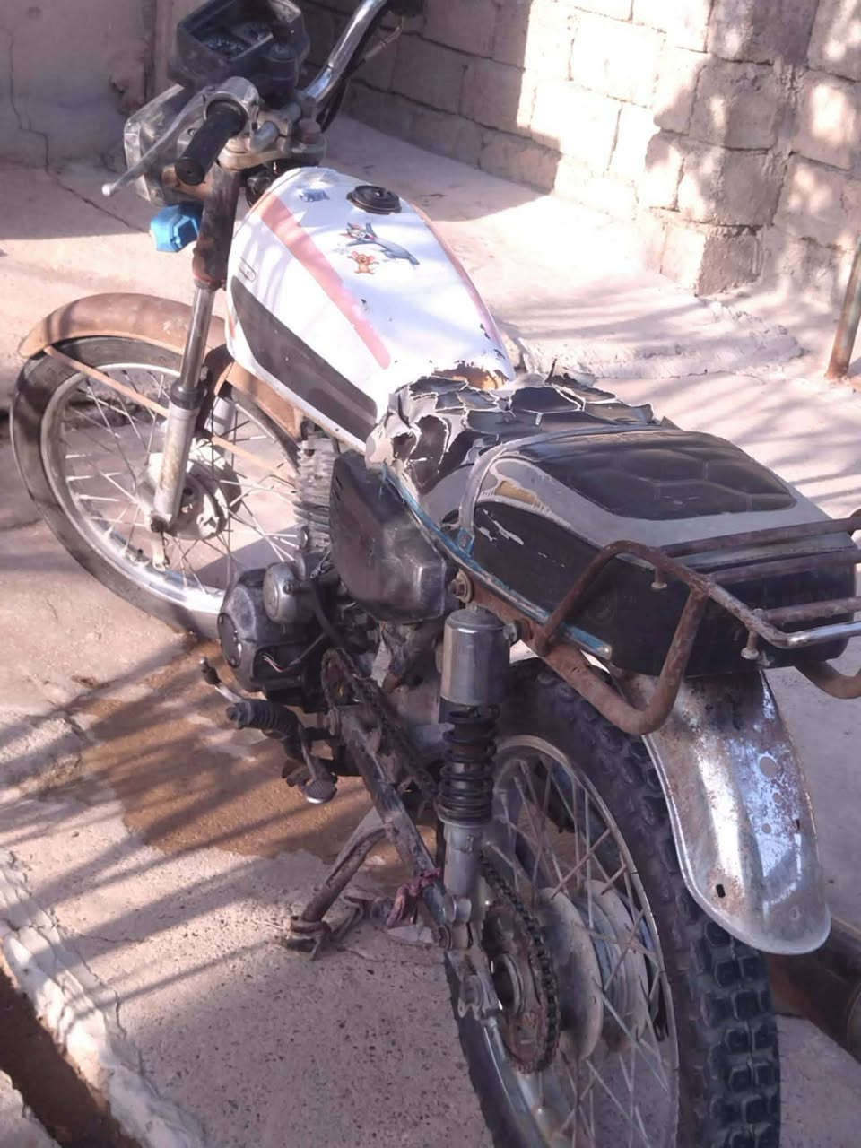 للبيع ماطور خمسه گير دوار
شغال كامل. السعر 120 وبي مجال شي قليل للتواصل خاص او على الأرقام التاليه
***********
***********
