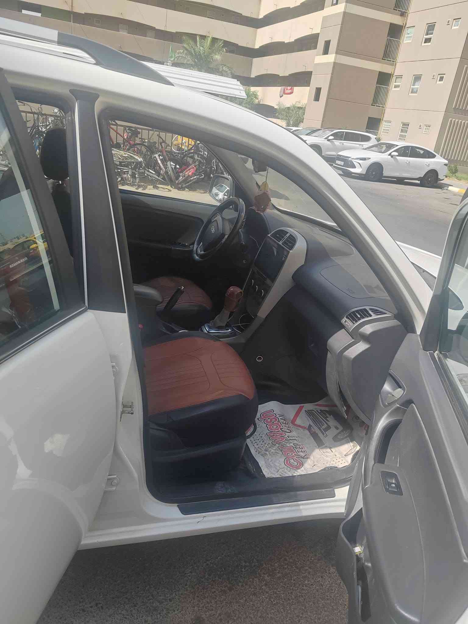تيكو 14
كير مكينه مكفول تبريد ثلج سياره نظيفة
كير ميكانيك المرغوب
بيها طخات بسيطه مثل مموجود بالصور
سعرها 65
العنوان بسمايه
الرقم
***********
