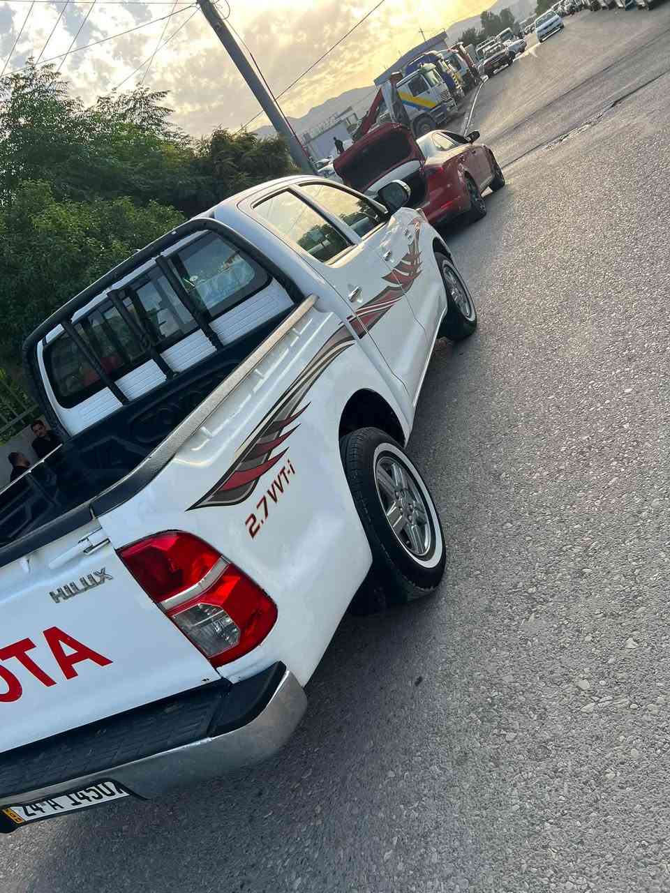 هايلوكس • ٢٠١٤ • رقم دهوك
