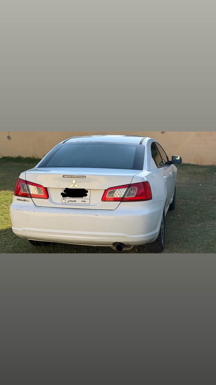 گلنت ٢٠١١فول مواصفات شركه الاقواس للبيع السياره جاهزه من كلشي وسعره ٥٢ 
للاستفسار ***********
