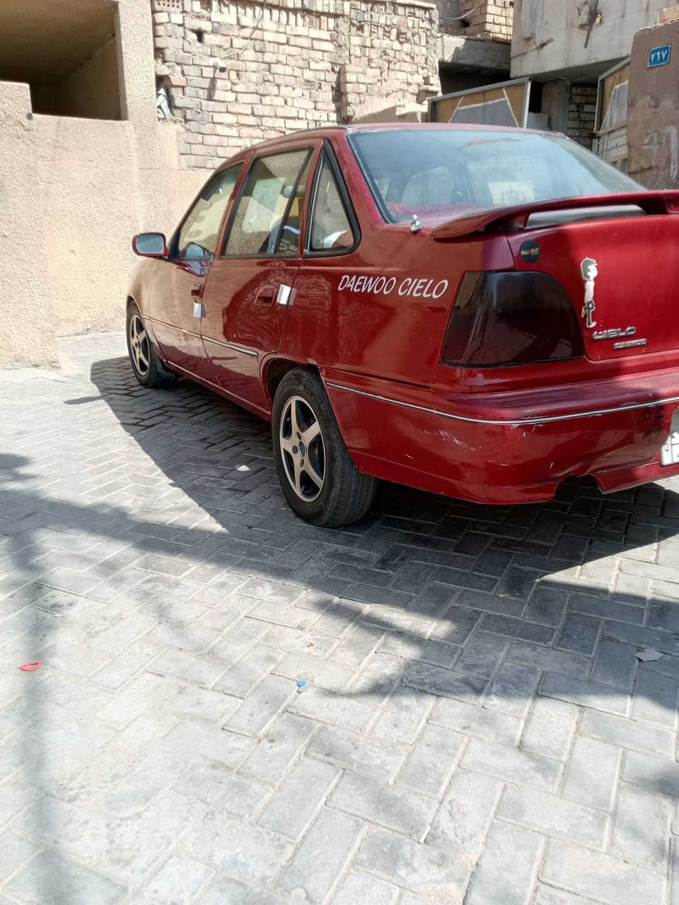 السلام عليكم دايو سلو موديل 96 رقم بغداد مشروع وطني تحويل ثاني يوم محرك 1600 كير اوتو تبريد كامل بس ميشتغل صدر امامي وخلفي جديد تخم تاير نضيف داخلهه حلو كهربائيات شغاله منضومه زنون سعر 26 وبيهه مجال  مكاني بغداد الزعفرانيه رقمي ***********
