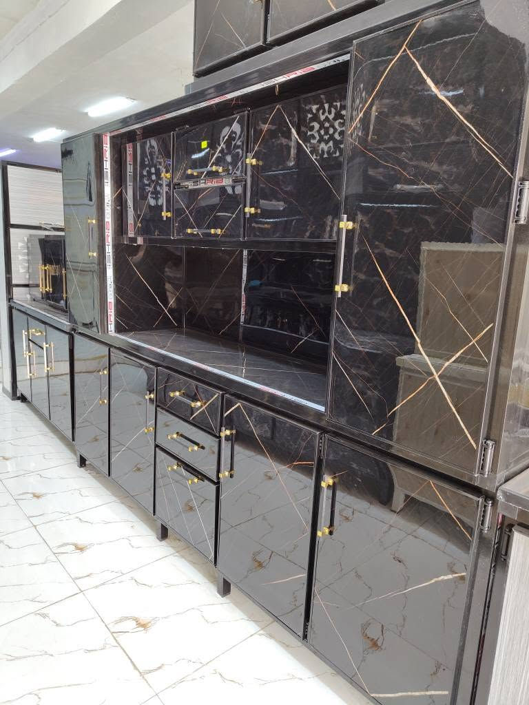 كاونترات المنيوم جديد 
العنوان موصل الجانب الأيمن شارع النبي شيت معرض الإمارات *********** واتساب
*********** موصل, نينوى

