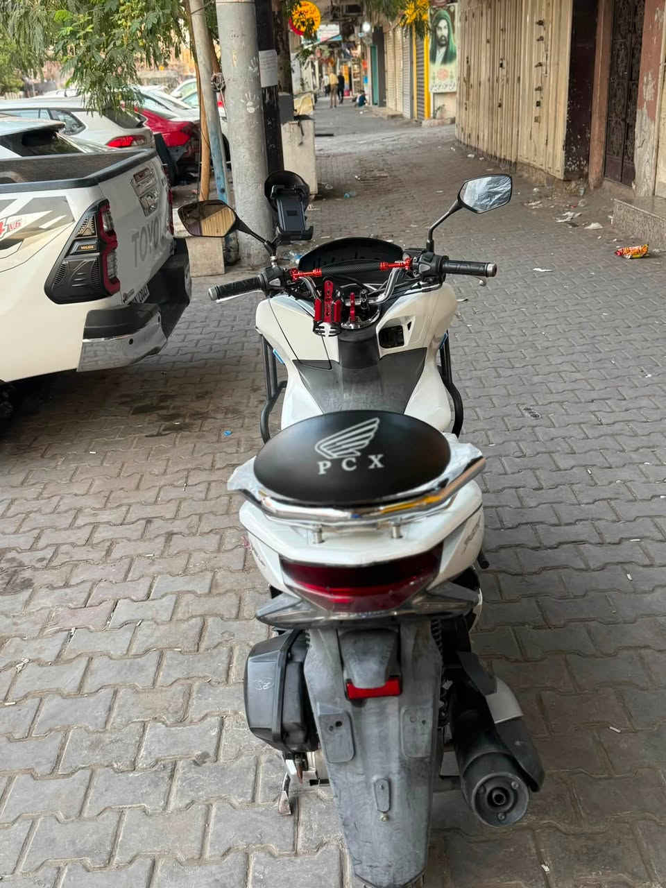سلام عليكم.... سلام عليكم....
دراجة  (PCX)(جيل الثالث 🛵 للبيع

دراجة شلعه معدل كهربائيات كلهه شغاله 

دراجة جديده 

أي نقص مابيهة

جيب فيتر وتعال افحص

العنوان بغداد الاستفسار الاتصال على الرقم 📞***********
