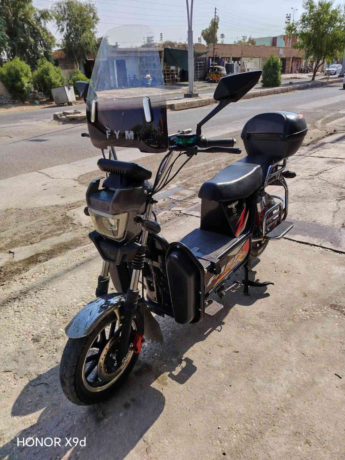 ماطورات عددد 2 السعر 500الواحد مع جزيل الشكر  الاستفسار ع رقم ***********

نص مكتوب في الصور:
- HONOR X9d