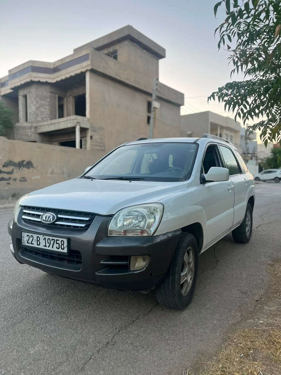 کیا سپۆرت تاج ٢٠٠٨
٢٠٠٨ ی فوول مواسەفات
سلاید
تەبرید سارد و گەرم
٤ تایەی لۆکی لەژێرە
بێ دەحم و لێدراو 
بێ بۆیاخ
جام ئۆتۆ
مەکینە ١٦ مەرخوب
بەنزین هەرناخوا
رەقەم هەولێر
سەنەوی تا ٢٠٢٨
هەزەی نوێیە
شوێن کۆیە
ژم ***********
نرخی ١١٥ وەرەقەو مەجال
