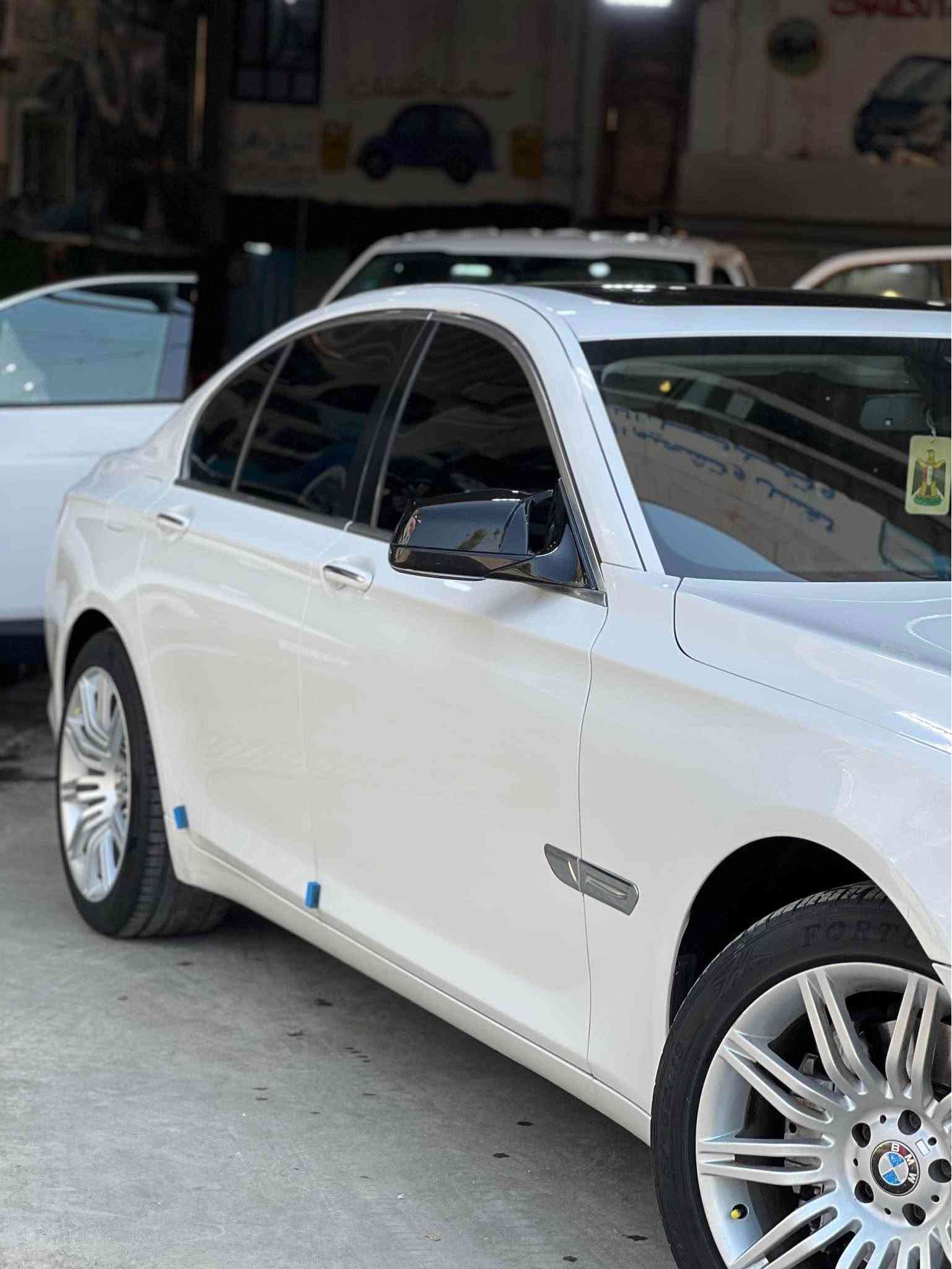 سلام عليكم
للبيع او مرواس BMW 2012.F01i 730 وكالة العروش خليجي
فول مواصفات 
صبغ جاملغ وبنيد اثر شخوط بدون فتح بدون دك بدون ايرباك
السيارة ماشية 190 الف كيلو رقم اربيل وبيه كتاب تضليل نسبة 100٪ جديد بعد سنة يلا يسقط هزة ورقم وسنوية جدد السيارة جاهزة للاخير وعليه ادامة كاملة مكاني بغداد حي الجامعة 
***********
*********** وتساب بغداد, العراق
