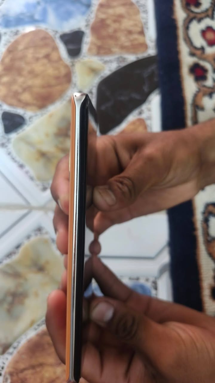 سلام عليكم ورحمة الله وبركاتة جهاز للبيع جهاز نضيف جهاز أي قطعه ما بدله  ذاكره 256 عشوايه 12ملحقات كامله وسعر خاص ورقمي ***********
