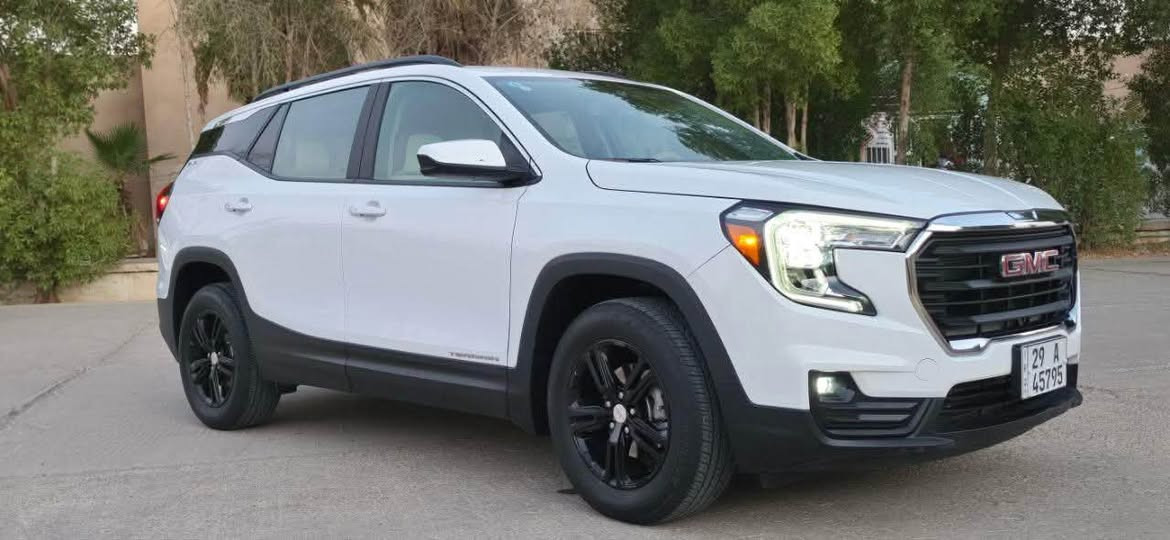 🚘 للبيع GMC Terrain 2024 🚘
أسعد الله أيامكم بكل خير 🌹

جيمسي تيران GMC Terrain موديل 2024، نظيفة ومميزة وبمواصفات جميلة.

🔹 الممشى: 11 ألف مايل فقط

🔹 المحرك: 1500 تيربو

🔹 الدفع: فور ويل 4WD

🔹 جنط كهرباء

🔹 كراسي كهربائية

🔹 كراسي مدفأة

🔹 داخلية جلد لونين

🔧 بخصوص الضرر:

✅ الضرر بسيط جداً 

✅ بدون إيرباك

✅ بدون ضرر أو إصابة للدواخل

✅ بدون تبديل أي قطعة

✅ السيارة على وضعها، والضرر خارجي وبسيط جداً

📞 للتواصل: [***********]

💰 السعر: [198ورقه وبي مجال بسيط جداا]

السيارة نظيفة وتستاهل المعاينة، والجاد يتواصل للاستفسار.

نص مكتوب في الصور:
- BIDCARS