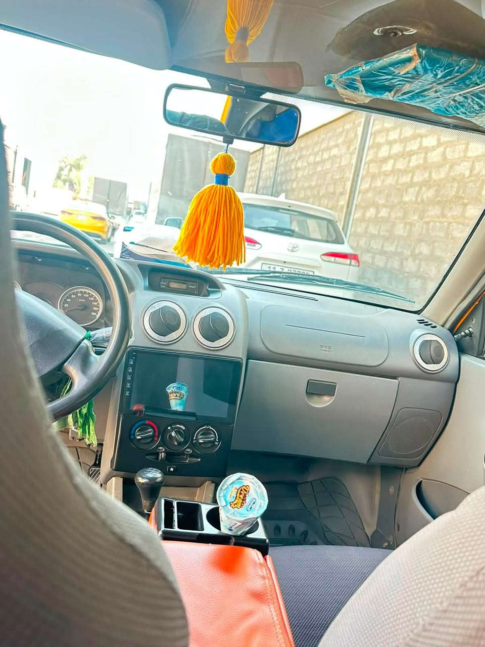 السلام عليكم سايبا 2018 مكفولة كفالة عامة سيارة خير من الله منضومة زينون +شاشة  بيها خيط بخار قليل بس من اشغل ادخن شوية وتكطع عن الحلال والحرام مكاني  بغداد تقاطع النهروان السعر 45 وبيها مجال ***********
