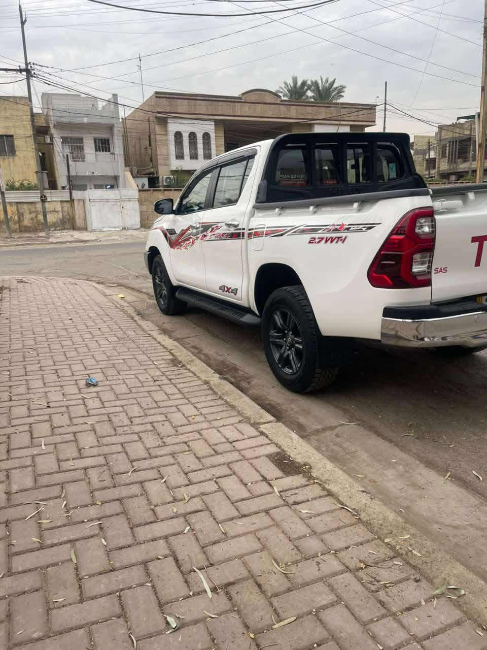 هايلكس فور ويل • ٢٠٢٤ • رقم اربيل