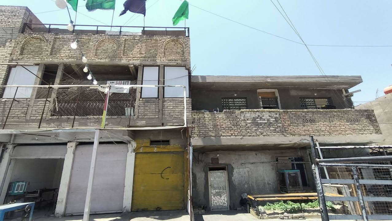 عمارة تجارية للبيع 🔹
مدينه الصدر قطاع 63 شارع ابا ذر 🔹
موقع تجاري ممتاز 🔹
المساحة 144 🔹
للاستفسار الاتصال على الارقام خاص لا تجي 🔹
*********** واتساب 🔹
‏‪***********‬‏ خط 🔹
