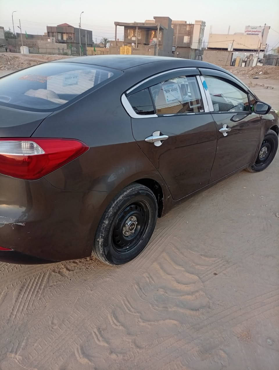 سلام عليكم سيراتو موديل 14 خليجي الشركه العامه الدوليه سياره بيها الجاملغ الكدام امبدل و الباب الوره بيه الحافه من تحت اشويه صبغ والباقي مكفول شرط السونار كير محرك 1600 مكفول امداور بكل وقت سعرها 102 مكاني السماوه *********** بيه واتساب
