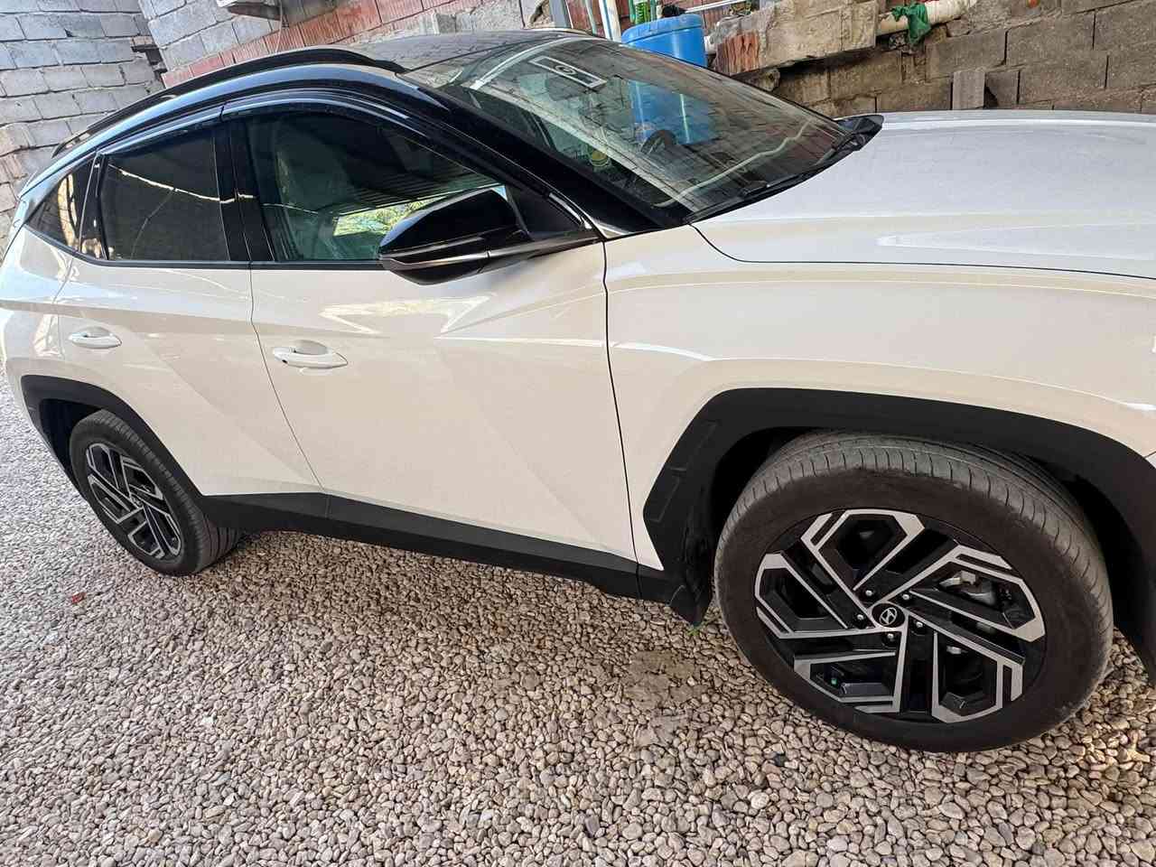 هونداي توسان ٢٠٢٥ رقم اربيل تريد تحويل تريد وكاله كفاله عامه  فول مواصفات عدا الفتحه تو كلر محرك ٢٠٠٠ 
للاستفسار معلومات كاملة اتصل وبيك خير وتدلل 
***********
***********
***********
