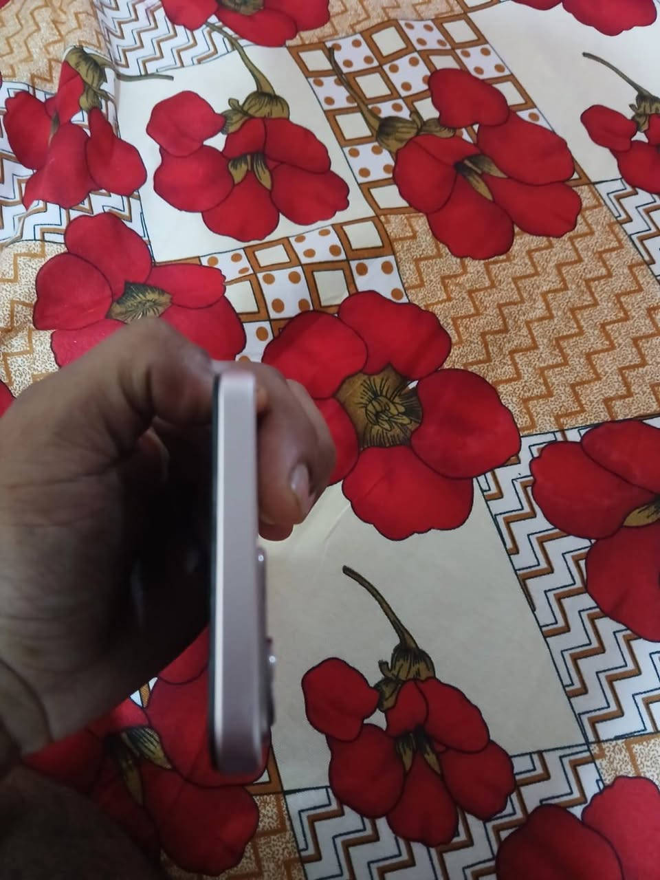السلام عليكم شباب جهاز للمراوس اسمه ريدمي75سي جهاز جديد ونضيف  مكاني بعقوبه ***********او وتساب او خاص متواجد
