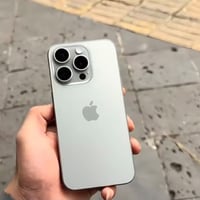 ايفون 15 برو ماكس • ٢٥٦ • بطاريه ٨٥
