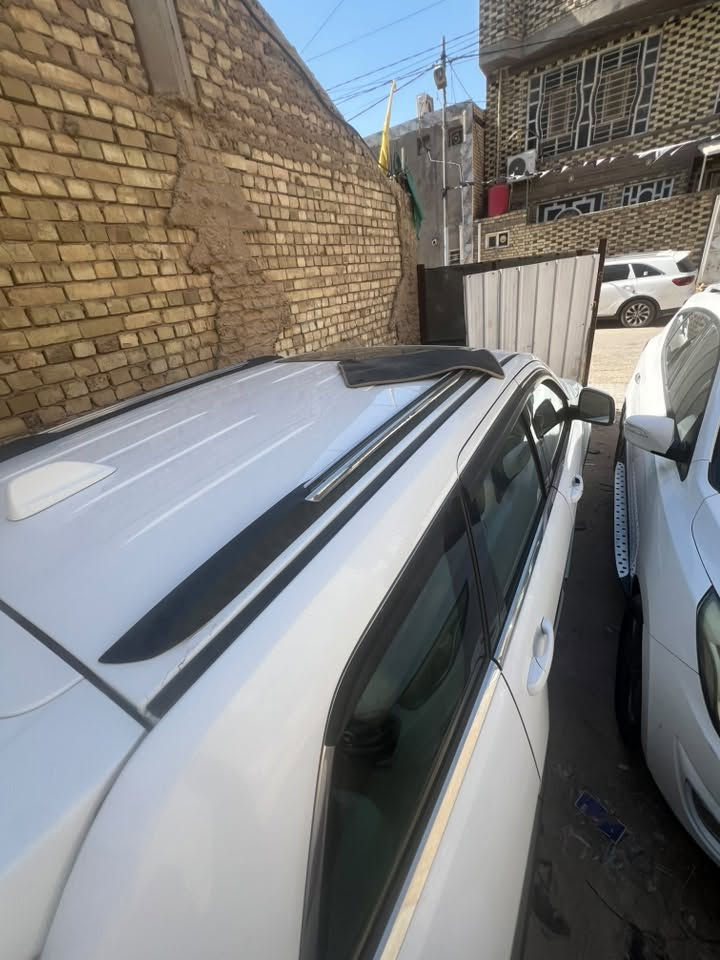 جيب شيروكي خليجي 2014السياره فول موصفات
1/1السياره ما عايزه شي. حداديه جديده تبريد ثلج   كير طياره 
فول وفول السياره موصفات كلش هواي السياره بس بيها باردات فقط مكان نجف كوفه للتواصل ***********
