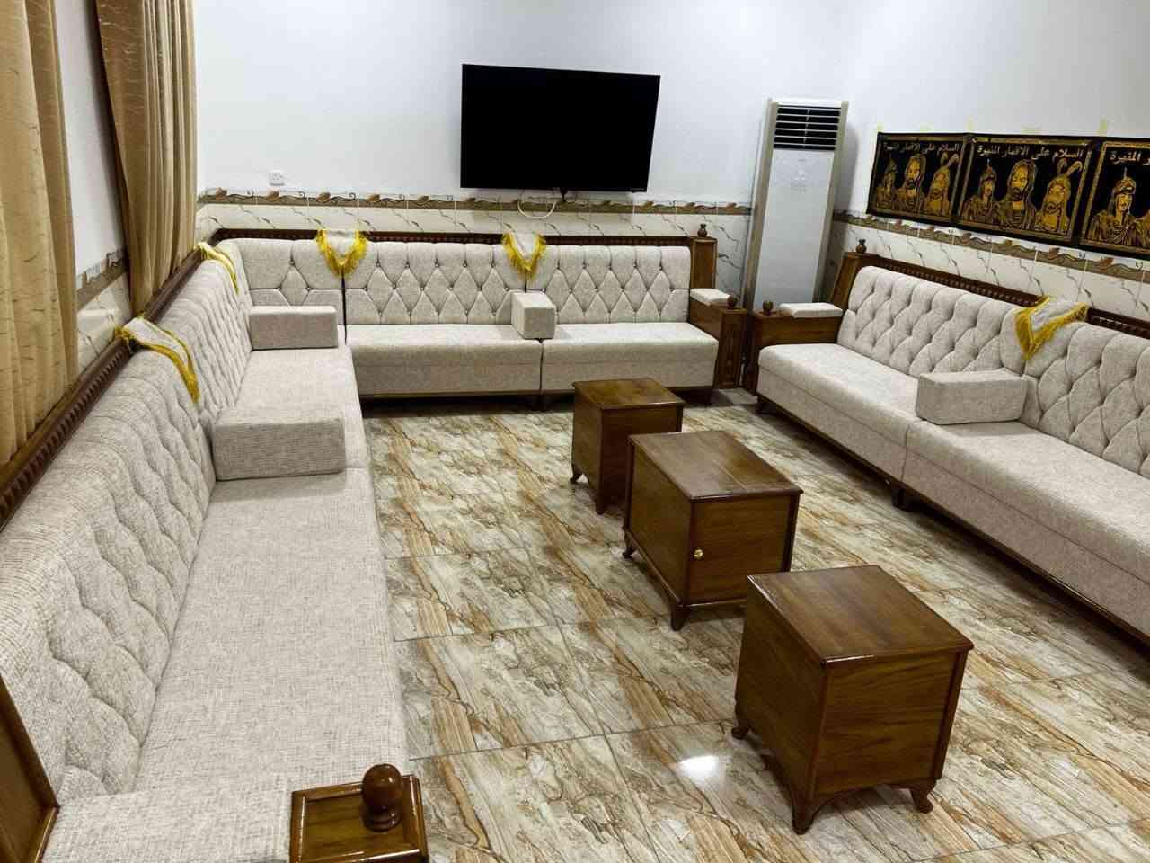 تم نصب ديوان استاذ جبار في قضاء الشطره  مجمع بيسان السكني
الدنك صاج الحجل صاج 
الخشب لوح روسي المقعد والضهر البلوك بورد ابيض
السفنج هايبر الطبي ضمان
القماش حسب الطلب جميع الموديلات متوفره لدينا
العنوان ذي قار قضاء النصر مقابيل اسواق الكوثر
باداره رافد التميمي
***********
