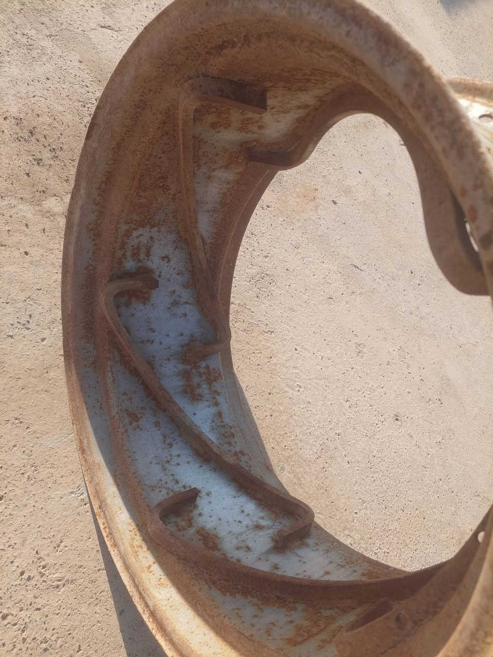 ويل مآل برازيل أبلادي شركه ألسعر 300 ألف ألأتصال علا ألرقم ***********
