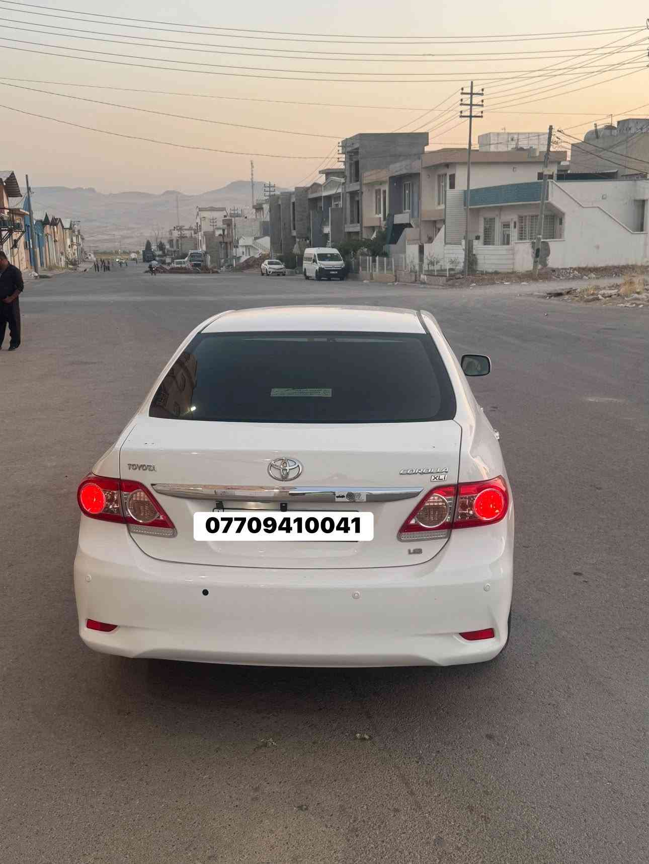 کرۆلاي ٢٠١٣بۆفرۆشتن ماڵي دۆستە زۆر جوان ماوەتەوە هيچي پێوەنيە سەنەوي تازەيە زۆر مەزبوتە ١٤٧گەڵاو معامەلە
لەگەڵ ڕێزم موشتەري نيت تەلەفون مەکە
***********

نص مكتوب في الصور:
- ***********
- 2013 ***********