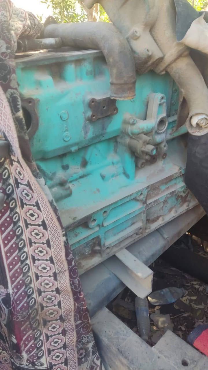 السلام عليكم. مولد فالفو شغال  +راس توليد 275KV+ادوات احتياطيه مولد كامل تفصيخ +كرنك عدد2فالفو
الاتصال ***********
