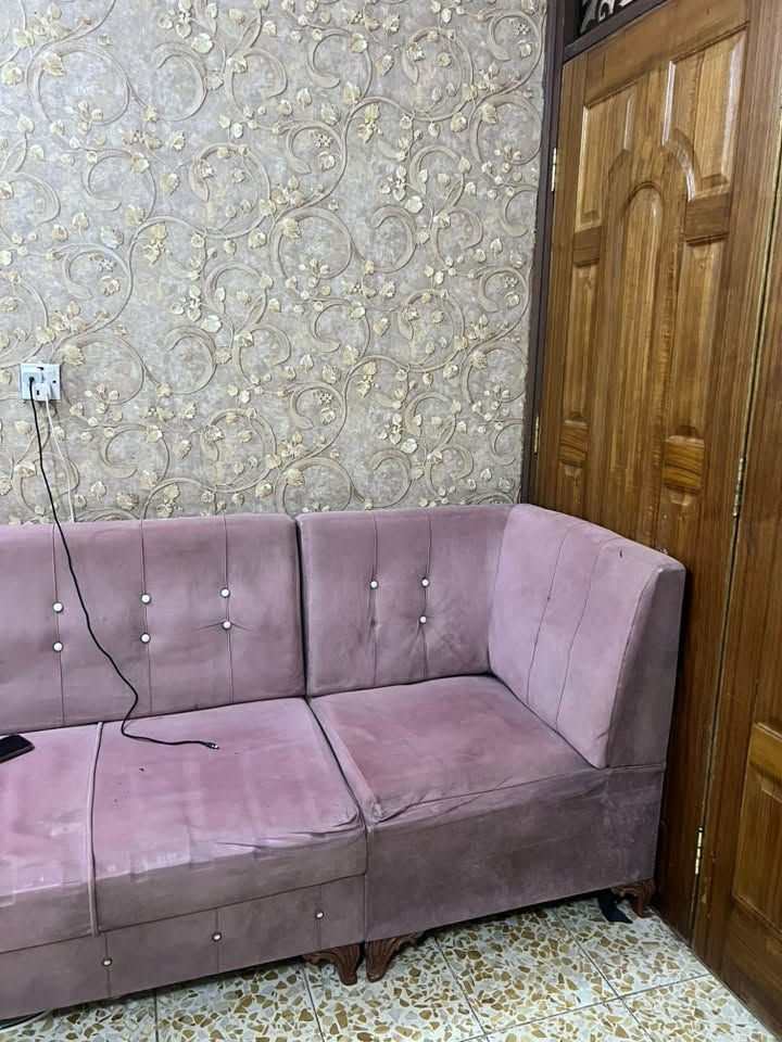 طقمين • ١٠مقاعد • الزعفرانيه
