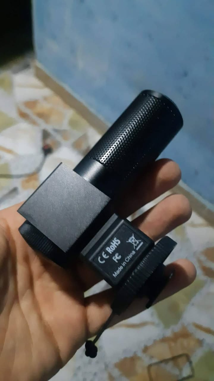 شلعه للبيع المجموعه الاولى:
عشره hd مشكل
محوله بلي تو ومحوله ثانيه ما اعرفها شنو
بلي تو فحم مع قطعه تحويل hd 
اثنين av 
قلم 3d بدون الماده بس القلم مع شاحنه شغال
هارد 60gb مال اكسبوكس 360
محوله اكسبوكس 360 اورجنل
محوله dell لابتوب
مجموعه وايرات كلكسي وايفون وتايب سي( اعتبرهم هديه) 
40الف قفل

المجموعه الثانيه:
مايكروفون كامره كانون 
شاحن بطاريه كامرات
25الف

تاخذ المجموعتين اثنينهم احسبهم ب60مع توصيل قفل وتحياتي🖤 للتواصل واتس:***********
