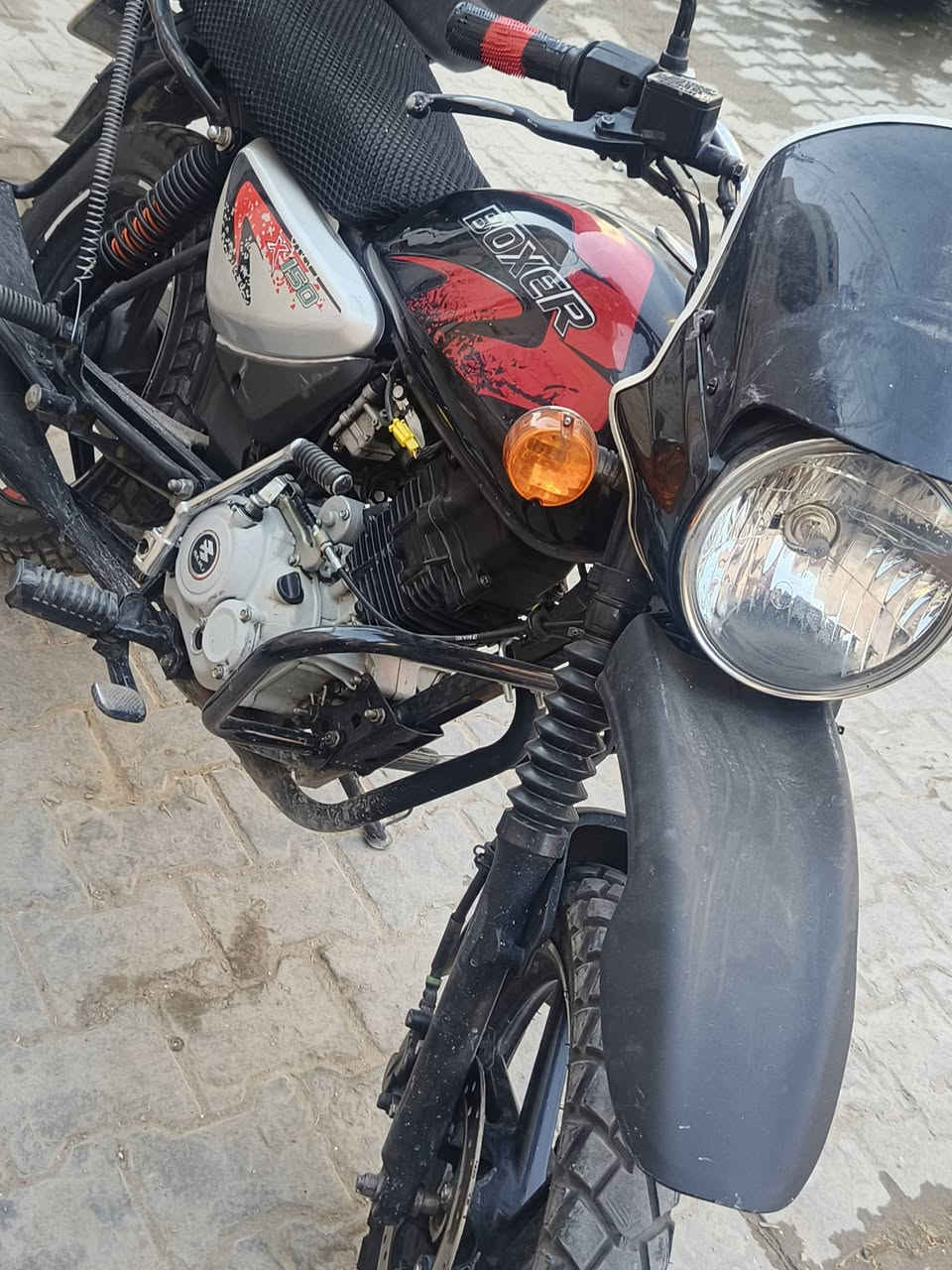 السلا عليكم
ب مليونين و ١٠٠ وبيها مجال 
مكان بغداد
مجفته تجفيت شركه 
مكينه خرسه لا صوت ولا شي 
*********** وتساب
