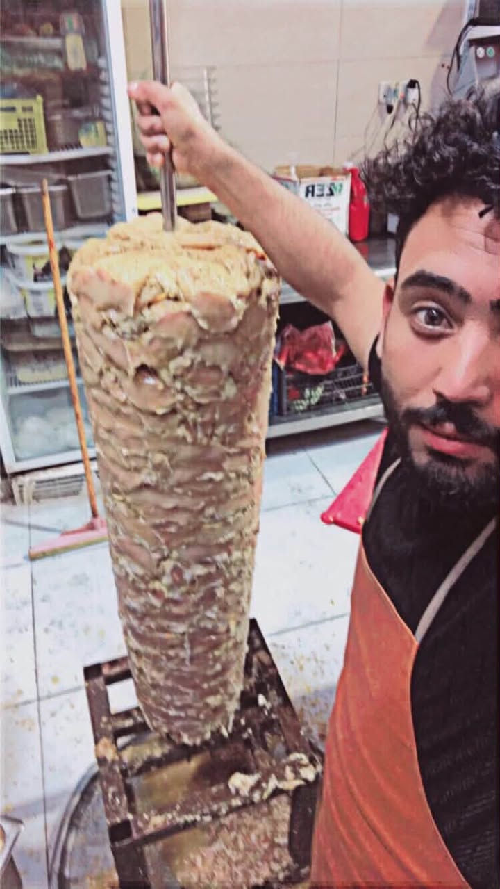 سلام عليكم من رخصه الادمن

خلفه كص 

كامل شرط 

طعم ونظافه

ثوميه كريم

بغداد محافظات

وتساب ***********

يكون صاحب المطعم مرتب

عمل نظامي  كادر محترم

قسم مرتب شوايات جيده

اما الطعم والترتيب الشياش عليه

دليل مطاعم اربيل Erbil’s Restaurants Guide

تشغيل خلفات مطاعم

تشغيل خلفات المطاعم وبيع وشراء أجهزه المطاعم في المحافظات

كص الآغا البغدادي
