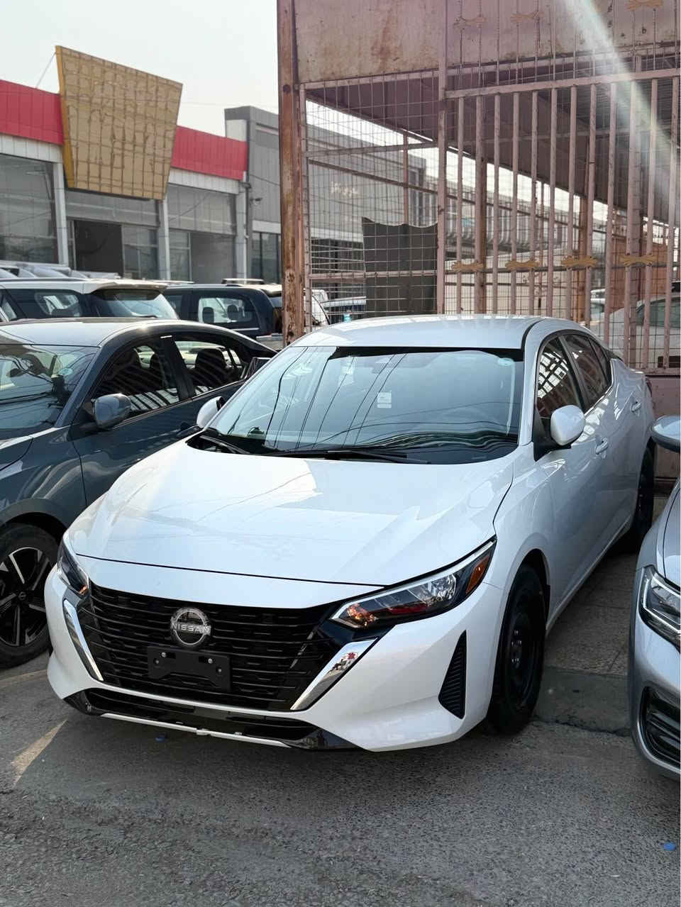 نيسان سينترا SV 2025 
٣٦٠٠كم رؤشتوه بي صبوخ بي داخلي بي ايرباگ 
كلين تايتل به سمه و شغال شاشه گه وره 
كاتي دهوك ٣ مانگي له گه له نه شكاوه 
تب هه ولير *********** واتس اب أربيل, العراق
