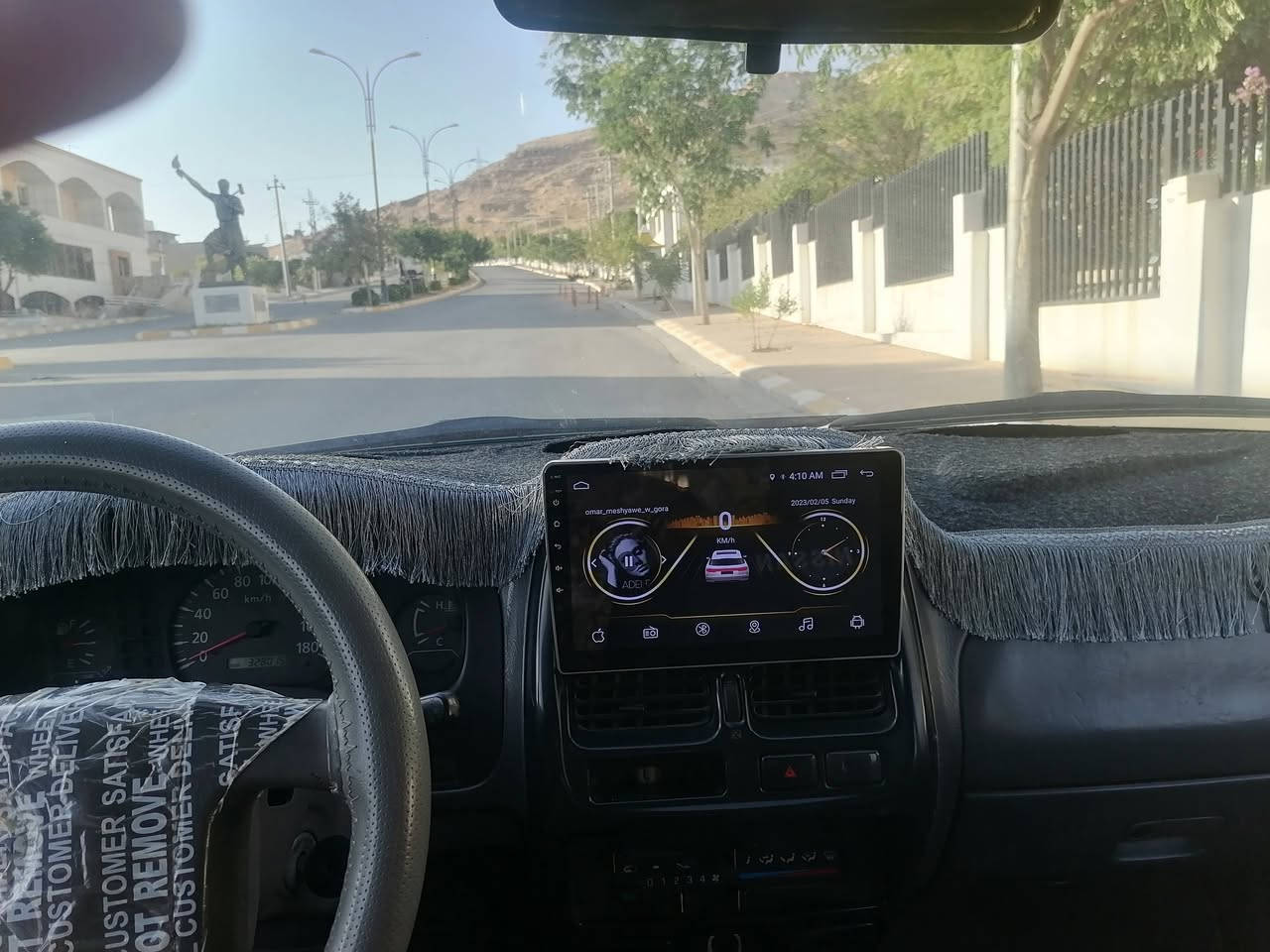 نیسان 2002
تەبرید پاوەر
سەنەوی تا 2030
تەحویل غەرامە بەشەرت
گێڕو مەکینەی بەشەرتی 100فیتەر
بۆیاخ 2 پارچە
تەبرید ساردو گەرم 
سەیارەی معرز نی‌یەو هی ماڵی خۆمانە
کامل مسرف کراوە
 تەنانەت سوەیلی اکسل‌و گێڕەکەشی گۆڕاوە
لەڕوو لە ڕەسمەکان جوانترە
نموونەیە لە جوانیدا
چوار تایەی تازە
***********
ئەگەر مشتەری نیت سەرم مەیەشێنە

ئەدمینی خۆشەویست ڕێز بۆتۆ 🌹

