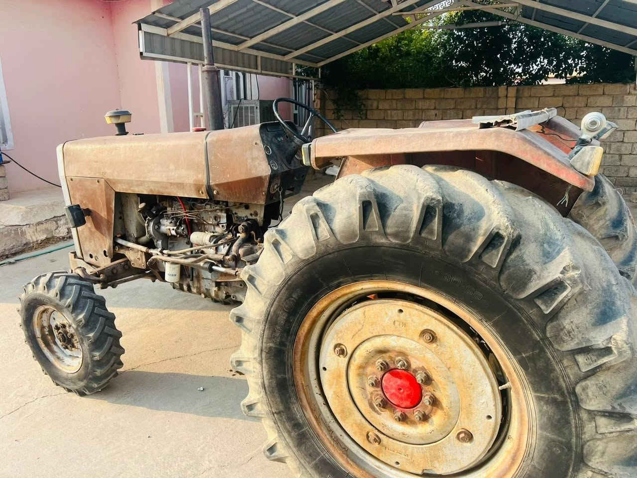 للبيع فوركسن 290 انكليزي سعر 9مليون و250  وبيها مجال بسيط الموصل ناحيه القياره ***********

