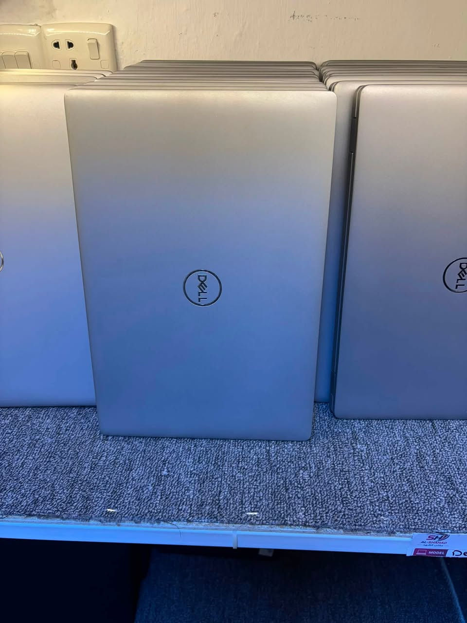للاخوان اصحاب المكاتب يتوفر عدد جيد من
Dell 5410
i5 10 th 
8G
256G
14
للتواصل على واتساب

https://wa.me/message/7LLVZQQMS7LDJ1
***********

